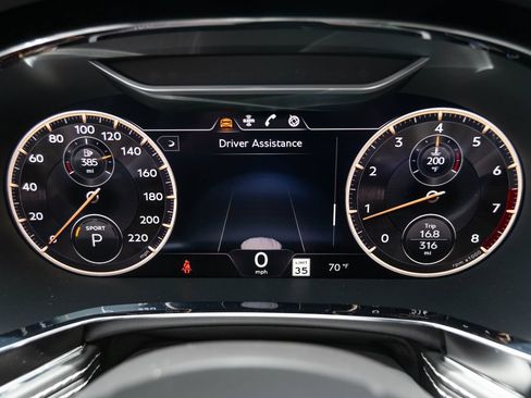 Used 2024 Bentley Flying Spur S V8 AWD/4WD image 7