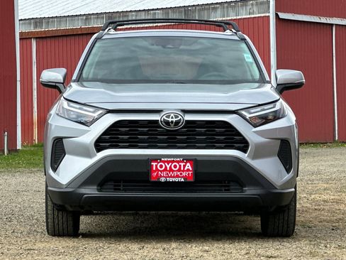 New 2025 Toyota RAV4 XLE w/ Convenience Package image 3