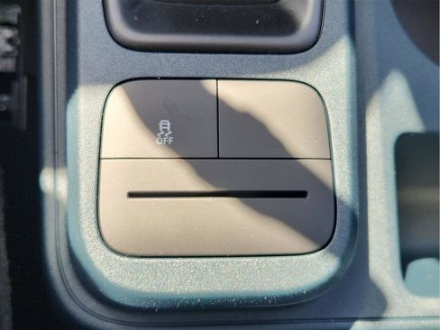 New 2026 Ford Maverick XL image 14