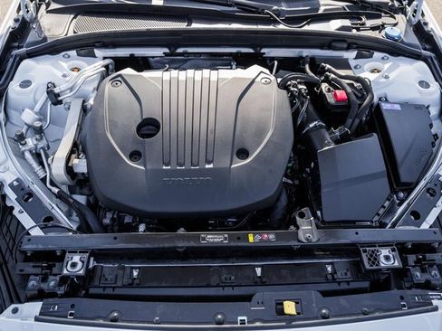 Certified 2024 Volvo V60 B5 Cross Country Ultimate image 19