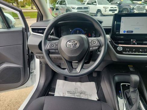 Certified 2026 Toyota Corolla LE w/ LE Premium Package FWD image 16