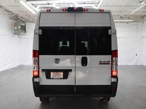Used 2022 RAM ProMaster 2500 FWD image 6