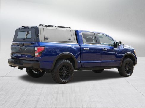 Used 2021 Nissan Titan PRO-4X w/ Pro-4x Convenience Package AWD/4WD image 7
