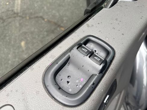 Used 2023 Ford Transit 250 Medium Roof w/ Load Area Protection Package image 11