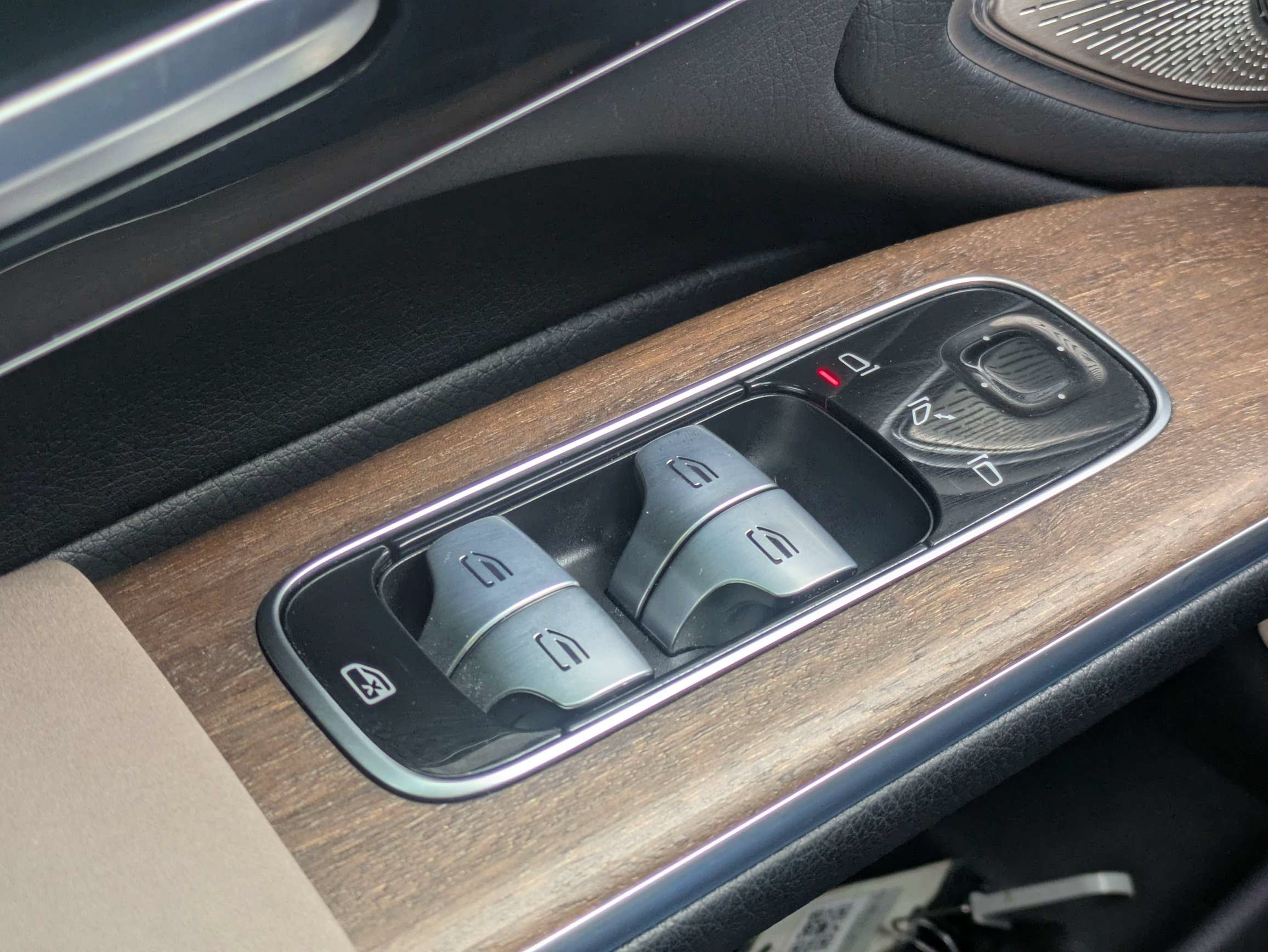 Used 2022 Mercedes-Benz EQS 450+ Sedan image 21
