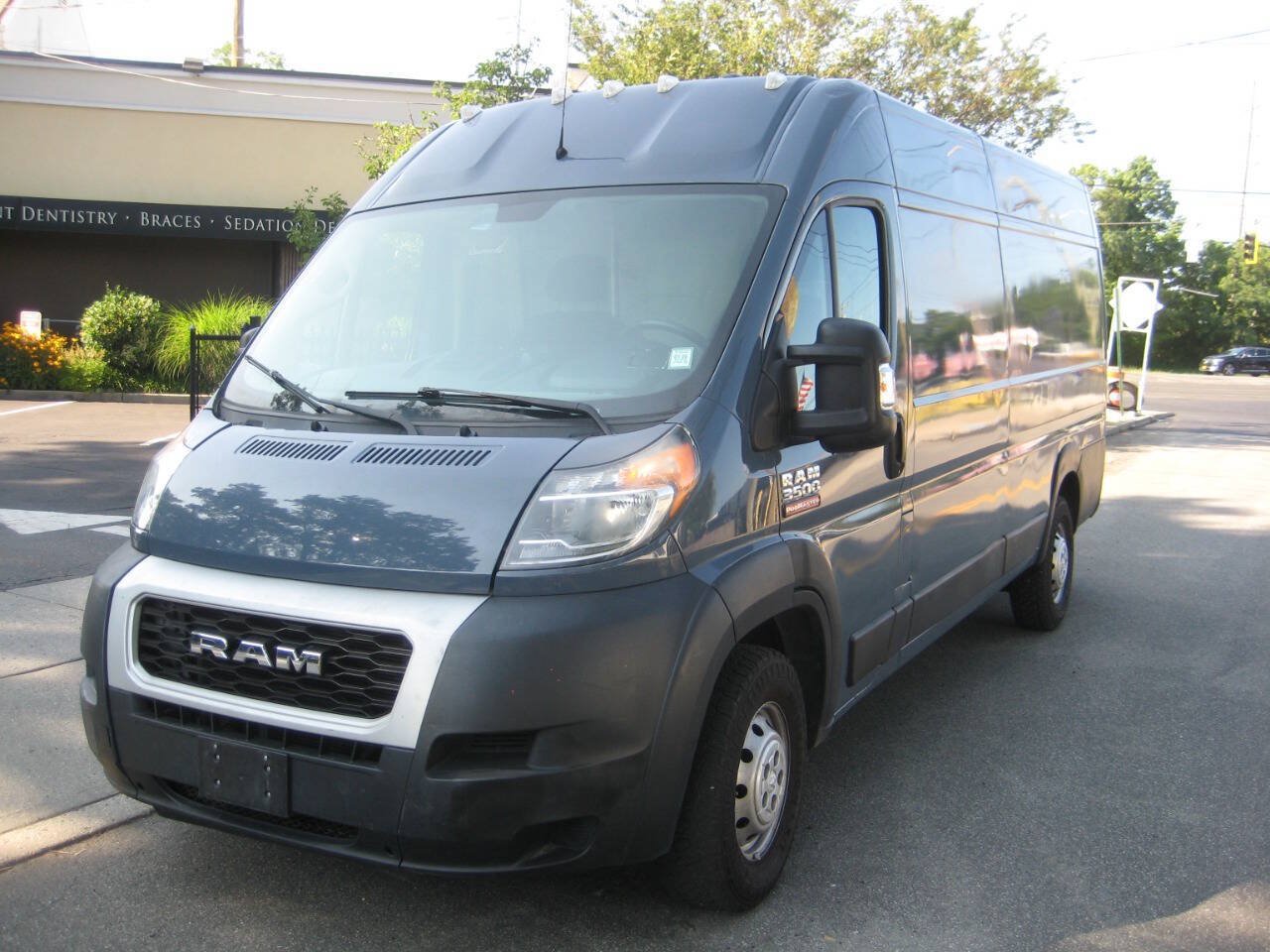 Used 2019 RAM ProMaster 3500 FWD image 1