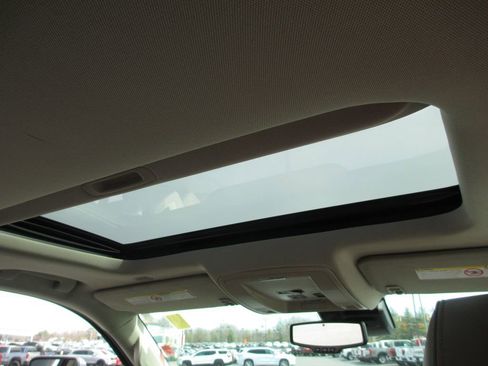 Used 2016 GMC Sierra 2500 Denali w/ Duramax Plus Package image 16