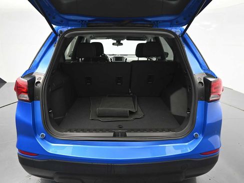 Used 2024 Chevrolet Equinox LS w/ LS Convenience Package AWD/4WD image 7