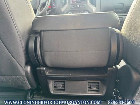 Used 2022 Chevrolet Silverado 1500 Custom image 15