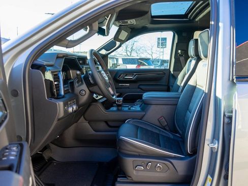 New 2026 GMC Sierra 1500 AT4X image 11