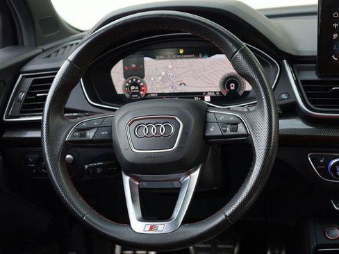 Used 2024 Audi SQ5 Prestige AWD/4WD image 30