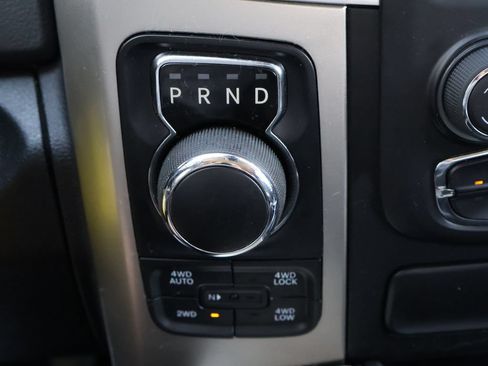 Used 2018 RAM 1500 Big Horn AWD/4WD image 26