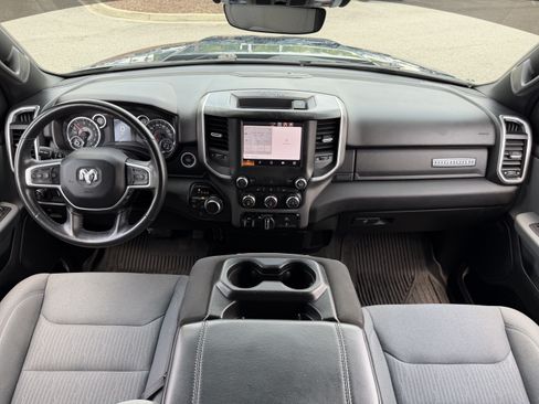 Used 2023 RAM 1500 4x4 Crew Cab image 28