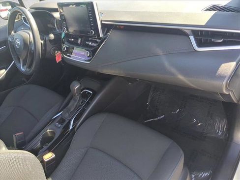 Used 2021 Toyota Corolla SE image 20