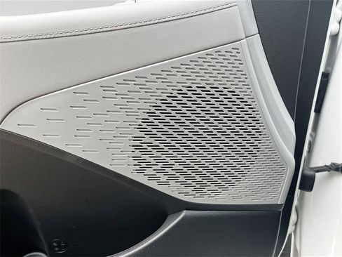 Used 2024 Hyundai Palisade SEL image 17