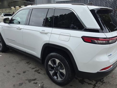 Used 2022 Jeep Grand Cherokee Limited 4xe AWD/4WD image 6