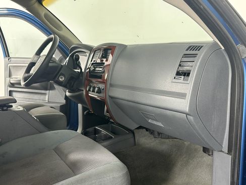 Used 2005 Dodge Dakota SLT image 38