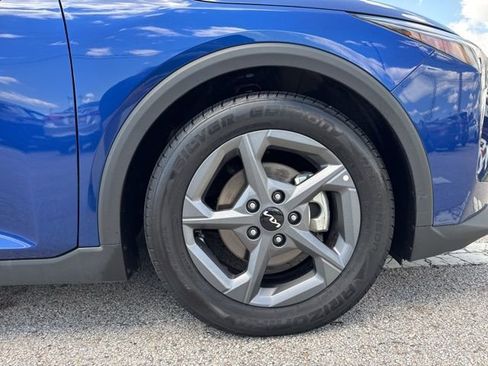 Used 2025 Kia K4 LXS FWD image 9