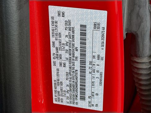 Used 2024 Ford Escape Active image 12