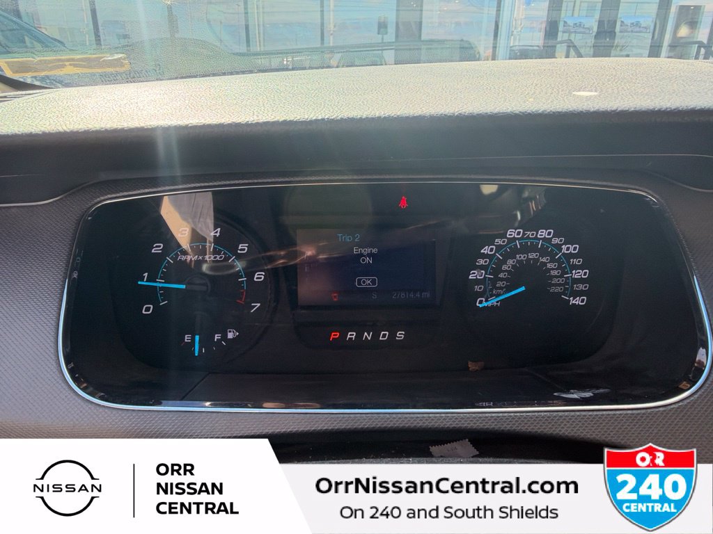 Used 2017 Ford Taurus SE FWD image 3