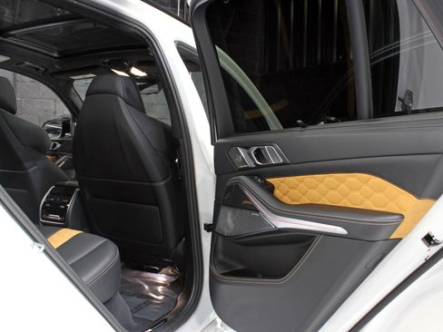 Used 2021 BMW X5 M w/ Competition Package image 48