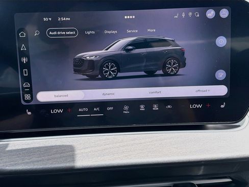 New 2026 Audi Q3 quattro 2.0T AWD/4WD image 29
