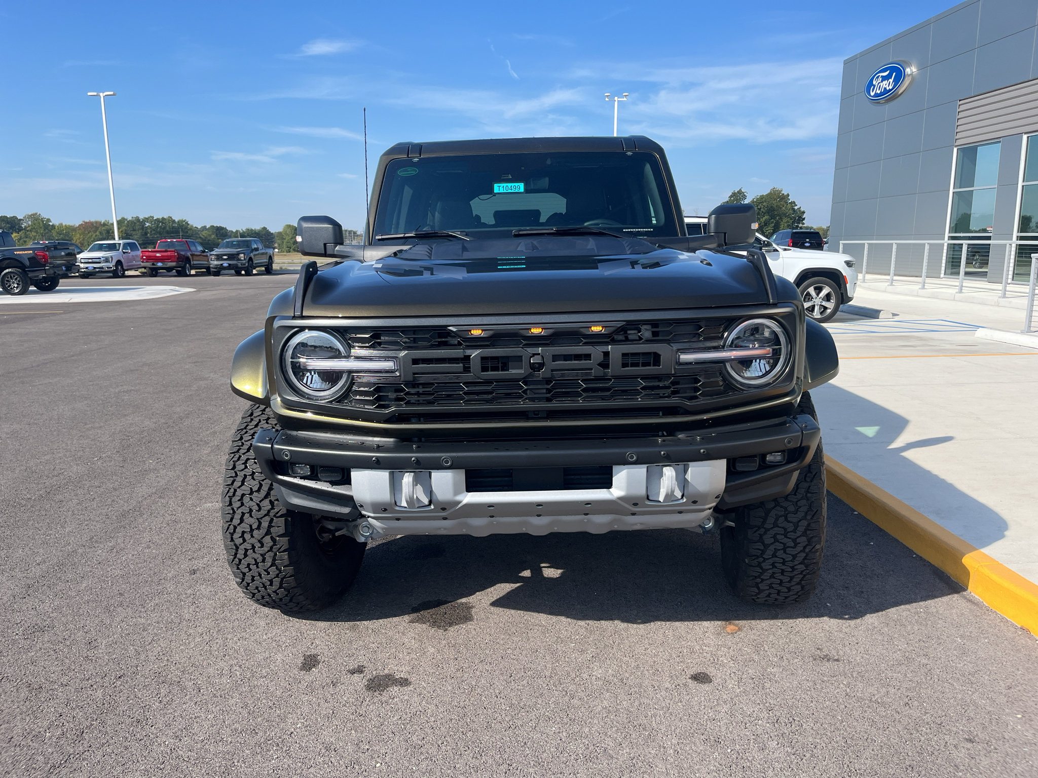 New 2026 Ford Bronco Raptor AWD/4WD image 2