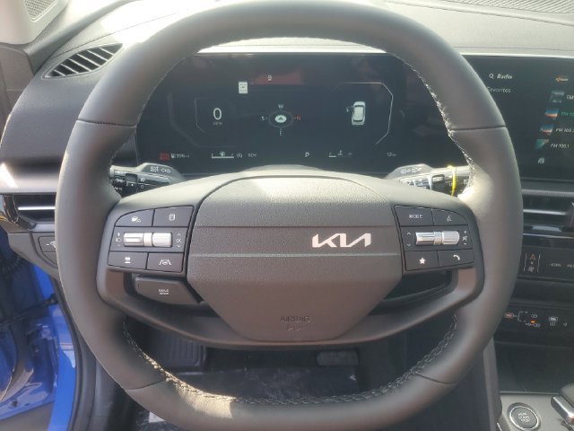 New 2026 Kia Sportage SX FWD image 15