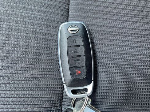 Used 2024 Nissan Sentra SV image 22