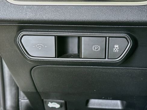 Used 2025 Kia K4 FWD image 17