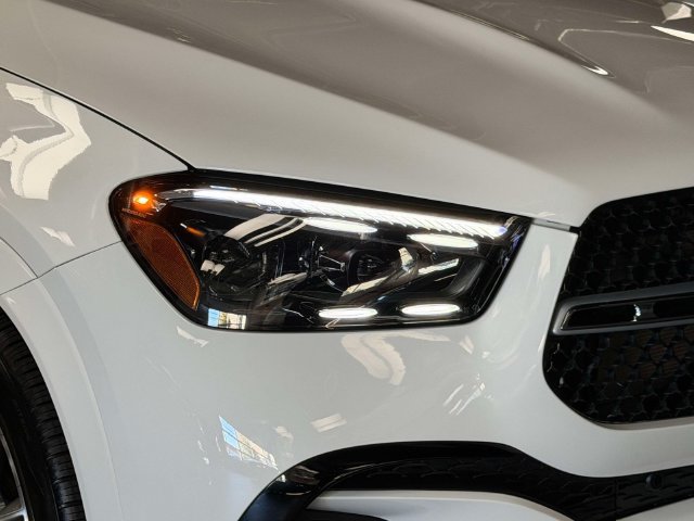 Certified 2025 Mercedes-Benz GLE 450 4MATIC image 8