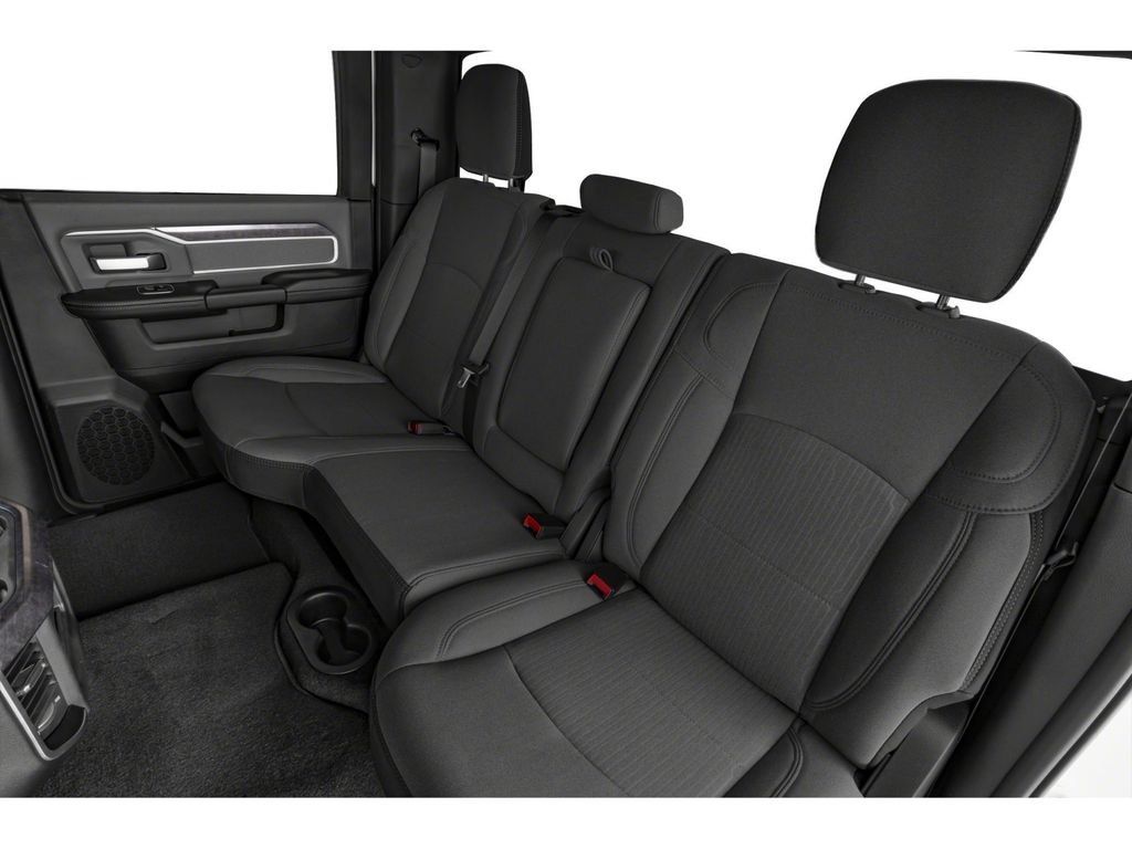 Used 2023 RAM 2500 Laramie w/ Snow Chief Group AWD/4WD image 8