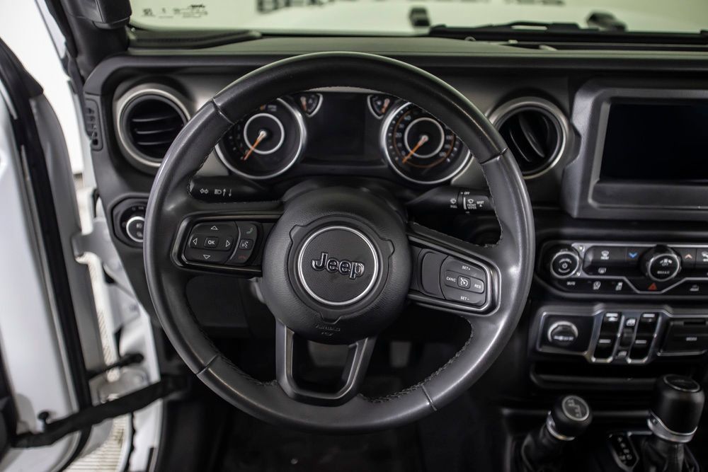 Used 2023 Jeep Gladiator Sport AWD/4WD image 21