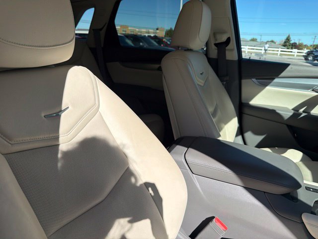 Used 2017 Cadillac XT5 Premium Luxury FWD image 21