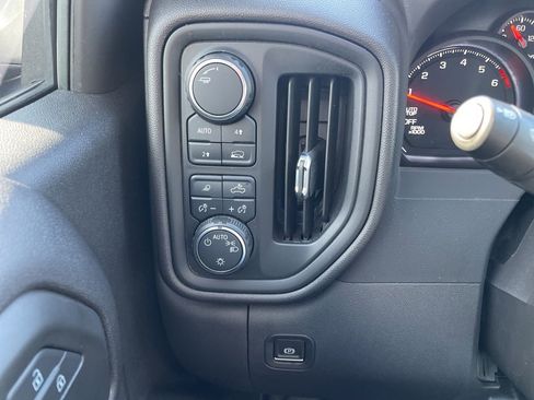 Used 2024 Chevrolet Silverado 1500 W/T w/ WT Value Package AWD/4WD image 30