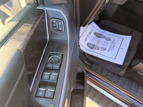 Certified 2022 Ford F150 Lariat w/ Trailer Tow Package image 12