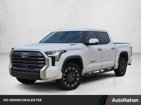 Used 2025 Toyota Tundra Limited AWD/4WD image 1