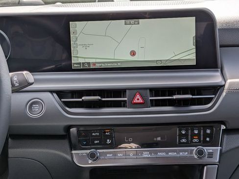 New 2026 Kia Seltos EX FWD image 32