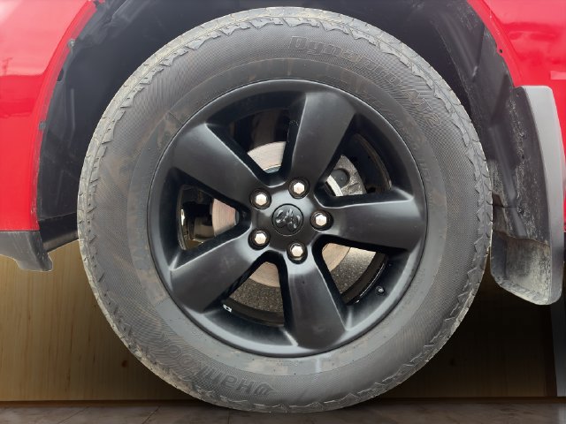 Used 2022 RAM 1500 Express w/ Wheel & Sound Group AWD/4WD image 24