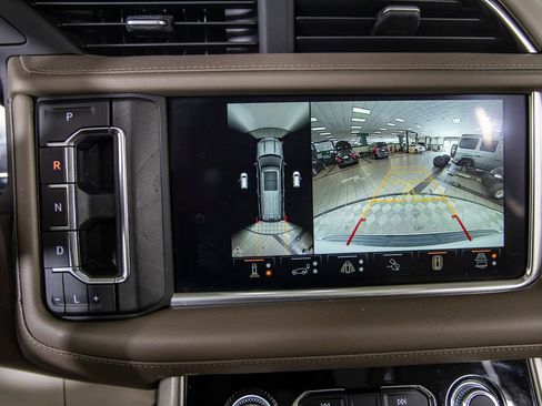 Used 2023 GMC Yukon XL Denali w/ Denali Reserve Package AWD/4WD image 34