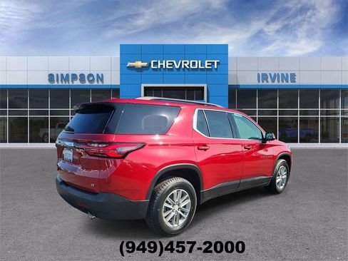 Certified 2023 Chevrolet Traverse LT image 8