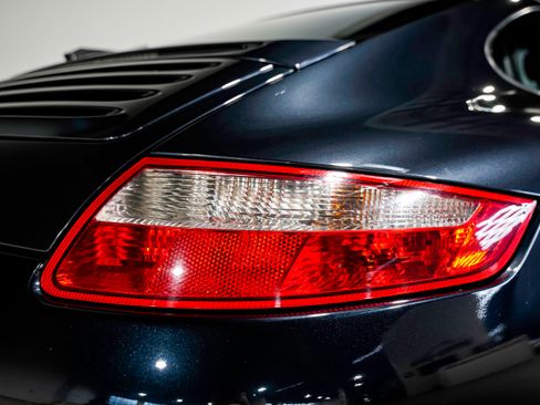 Used 2006 Porsche 911 Carrera 4 image 34