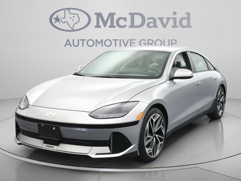 Used 2024 Hyundai Ioniq 6 SEL RWD image 4