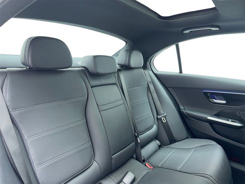 Used 2024 Mercedes-Benz C 300 Sedan image 45