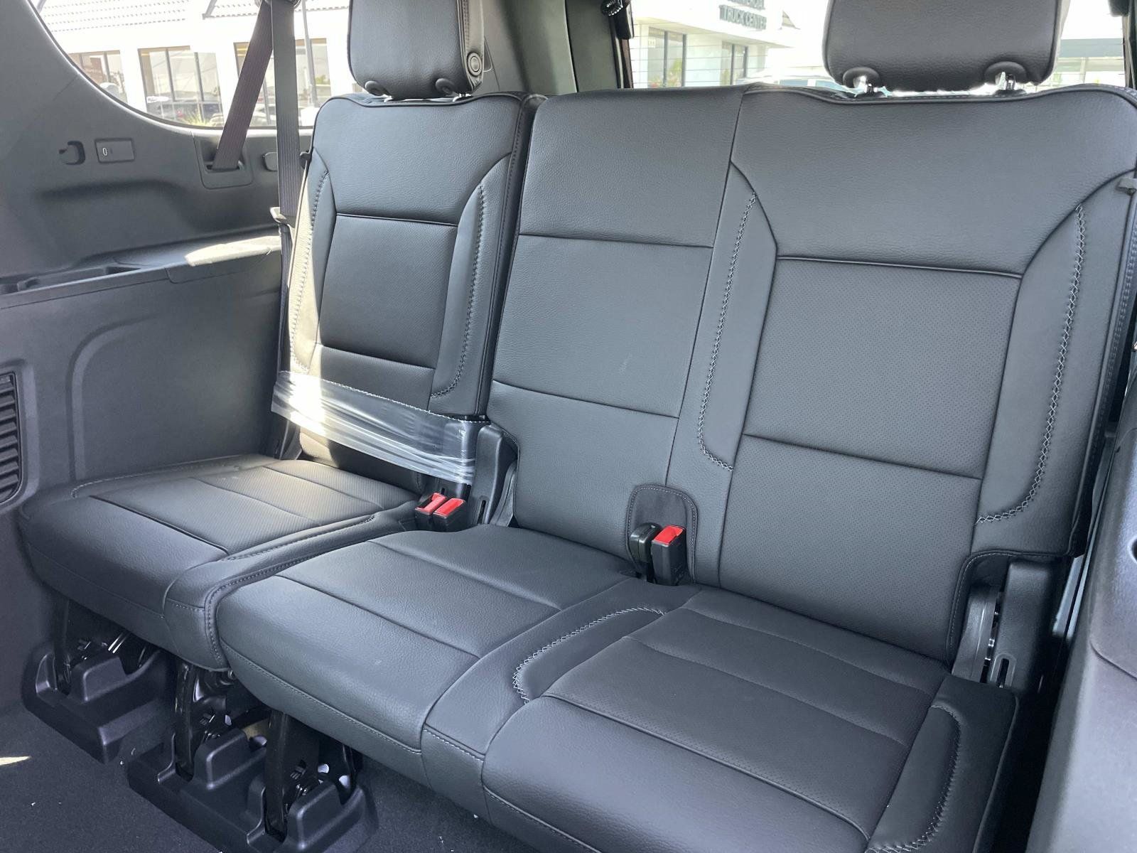 New 2026 GMC Yukon XL Denali w/ Advanced Technology Package AWD/4WD image 23