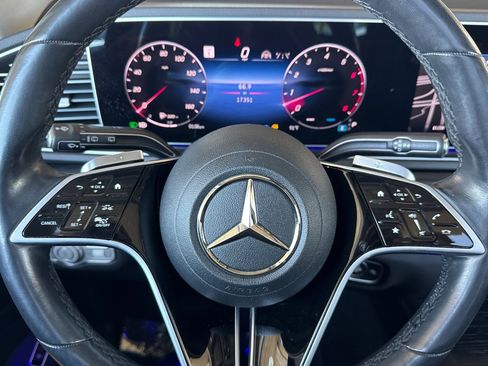 Certified 2024 Mercedes-Benz GLE 450 4MATIC image 11
