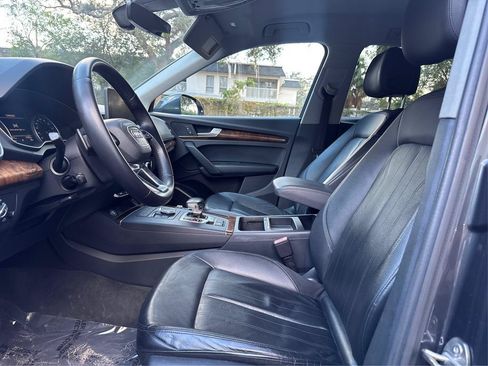 Used 2018 Audi Q5 2.0T Premium AWD/4WD image 9
