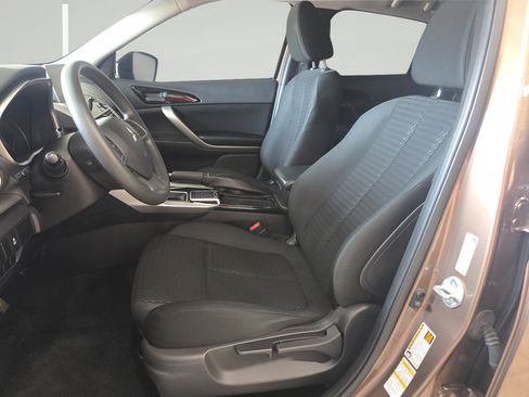 Used 2018 Mitsubishi Eclipse Cross LE AWD/4WD image 12
