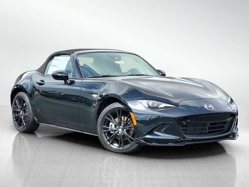 New 2026 MAZDA MX-5 Miata Club w/ Weather Package RWD image 1