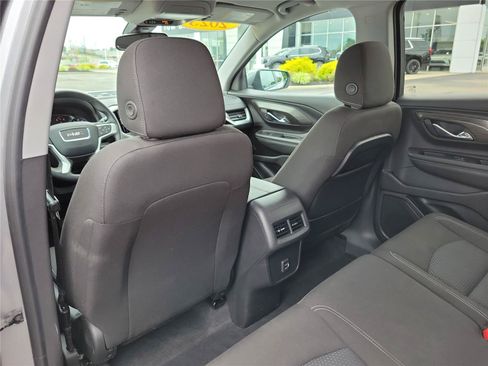 Used 2023 GMC Terrain SLE w/ Driver Convenience Package FWD image 14